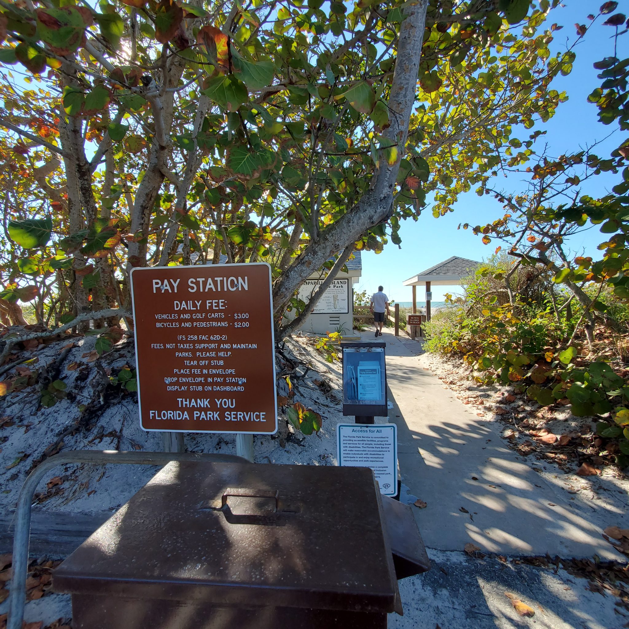 Boca Grande Parking Controversy Goes Viral & The Internet is Furious ...